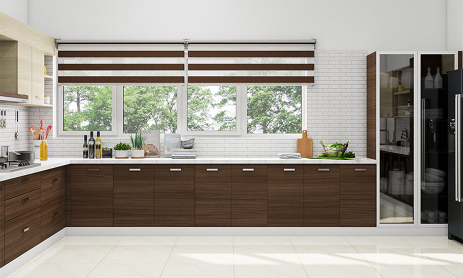 Large kitchen window design for bright and spacious interiors are trending