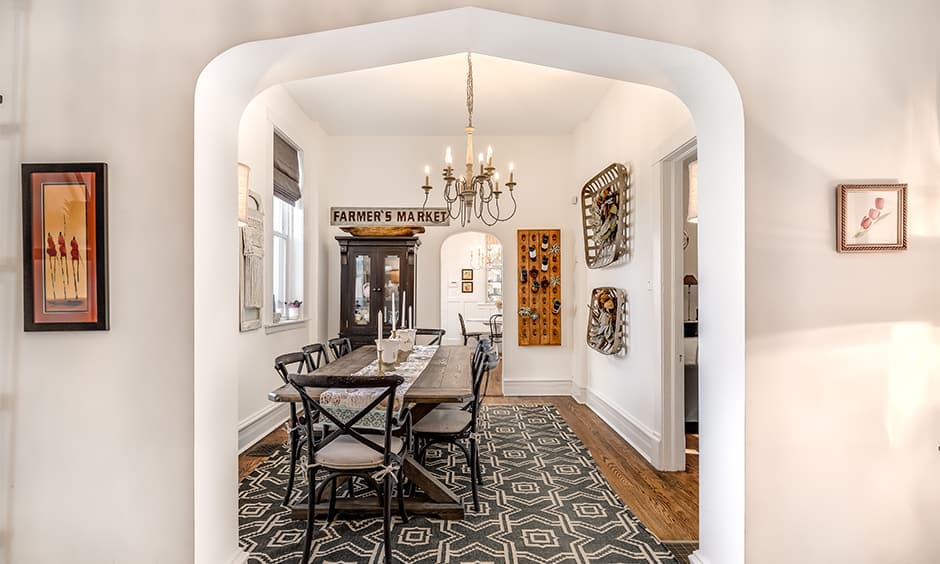 The shallow arch design for dining hall